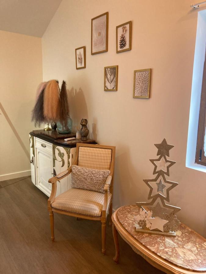 Le Carrosse, La Diligence, Centre Saint Jean De Losne Tarif 2Pers 1 Chambre, Tarif 4 Pers 2 Chambres Eksteriør bilde